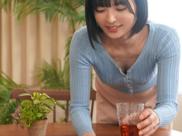 心は家族でも体は他人の微妙な関係―。過ちが起こらないはずがない義理の母親と...