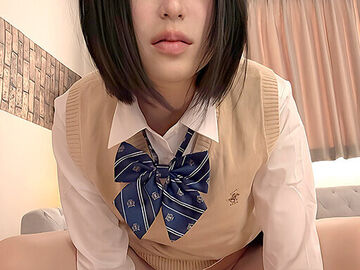 甘えん坊女子校生新妻と子作り中出し性活 虹村ゆみ