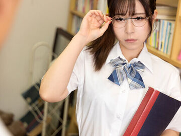 全く隙の無い高圧的なメガネ優等生女子からこっそり呼び出されエッチなことをさ...