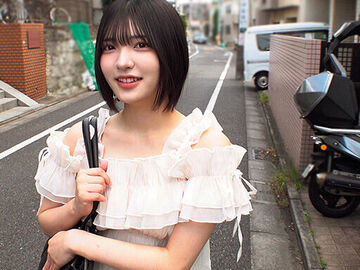 清楚でカワイイ国立女子大生が早漏童貞チ○…