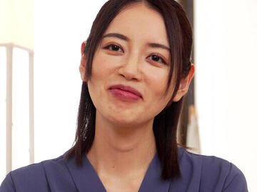 【4K】清楚なレス妻が欲望を抑えきれずA…